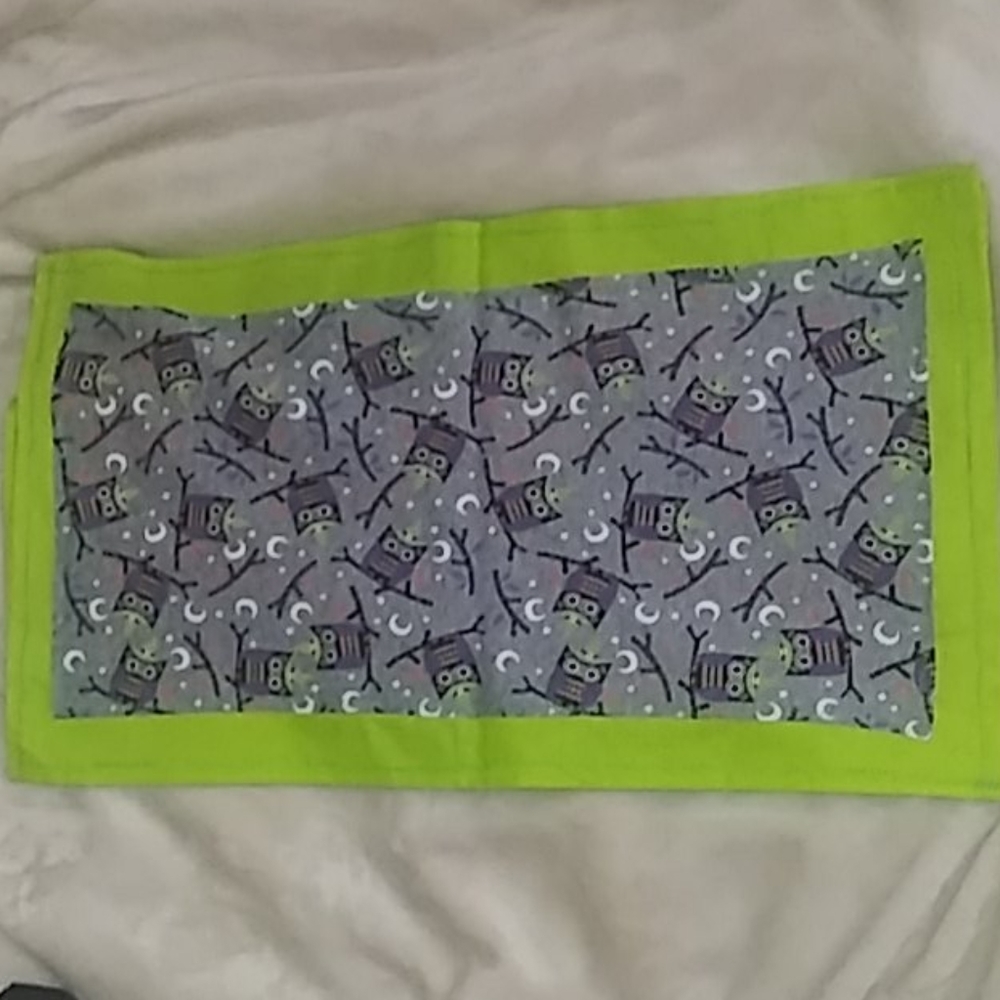 🎃 NWOT Set of 2 Halloween placemats